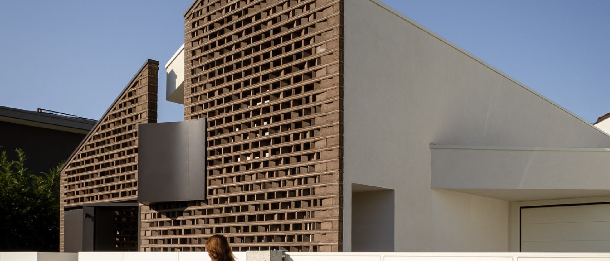 Brick by Brick - Urbana Production-Leggere-16