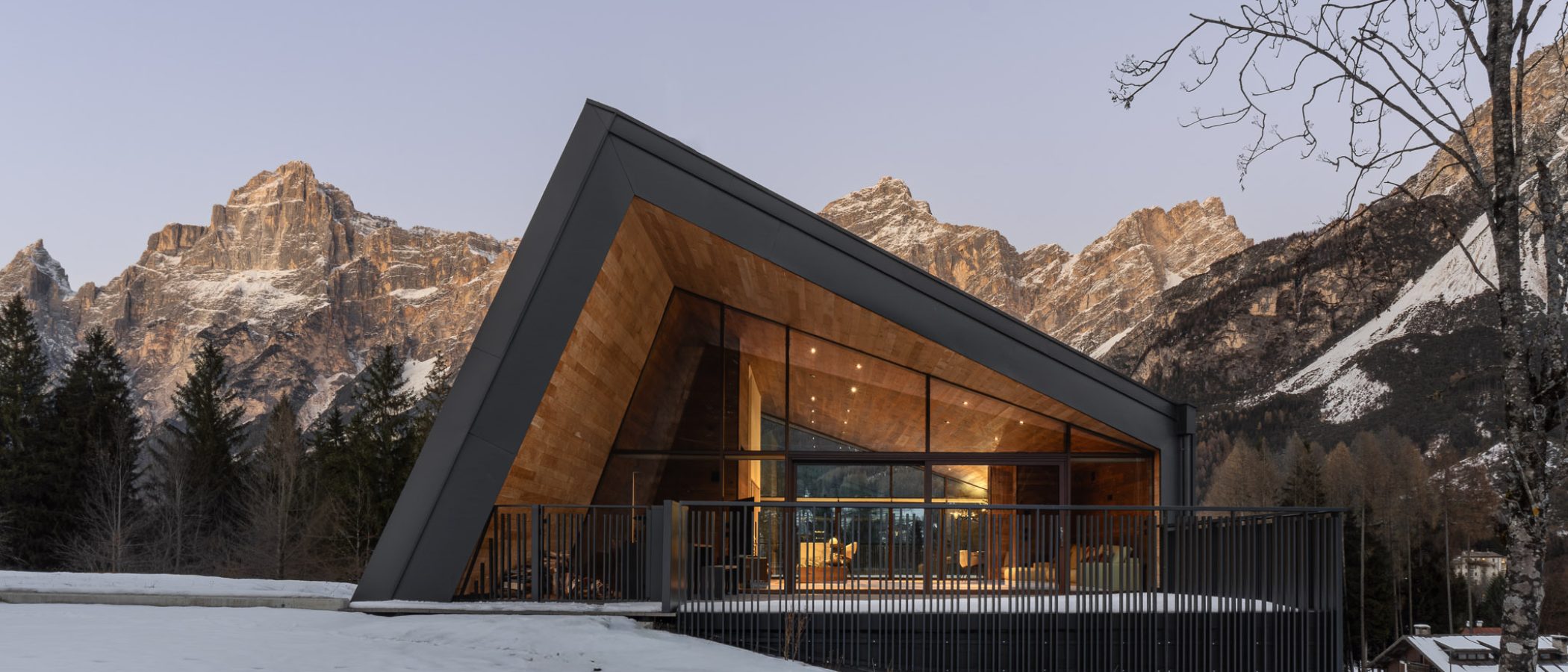 Foto Chalet Cristallo-Urbana Production-Leggere-1